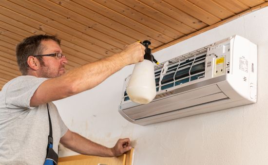Zylla Service GmbH - Klimatechnik Klimaanlage reinigen